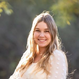 Meet your Posher, Victoria